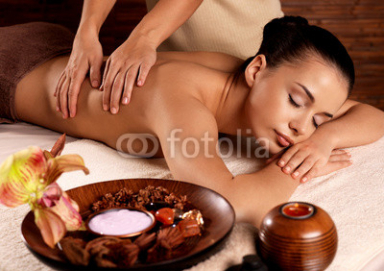 Woman_having_massage_in_the_spa_salon.jpg